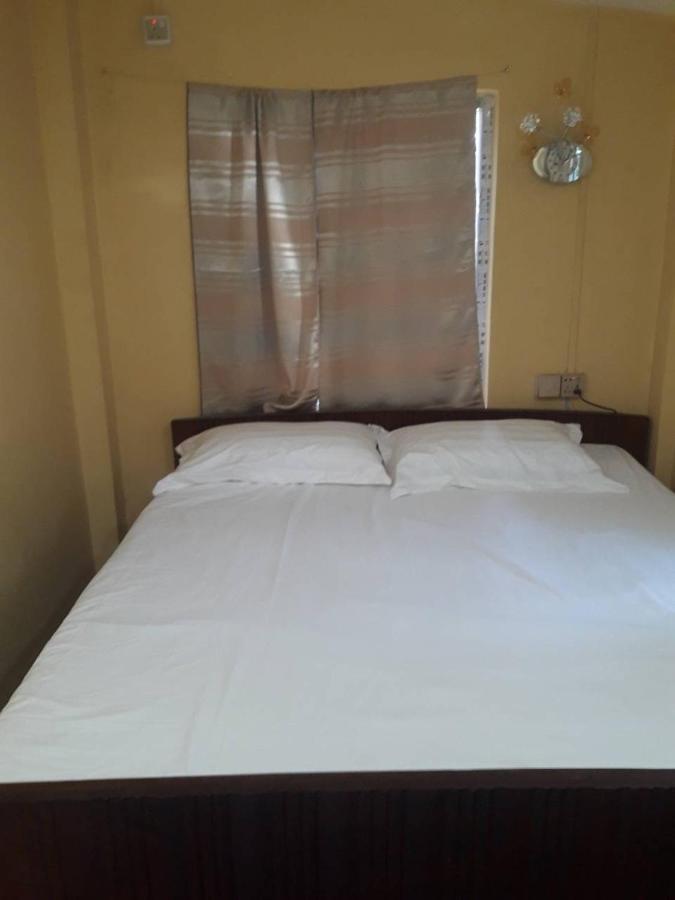 My Family Hostel Nyaung-U Екстериор снимка