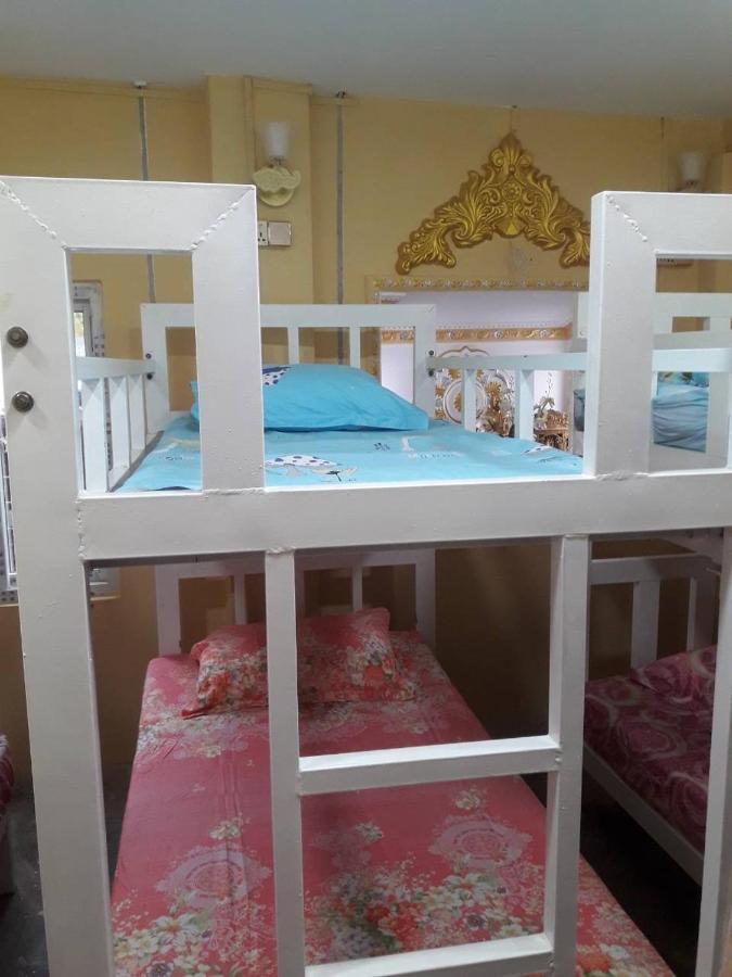 My Family Hostel Nyaung-U Екстериор снимка
