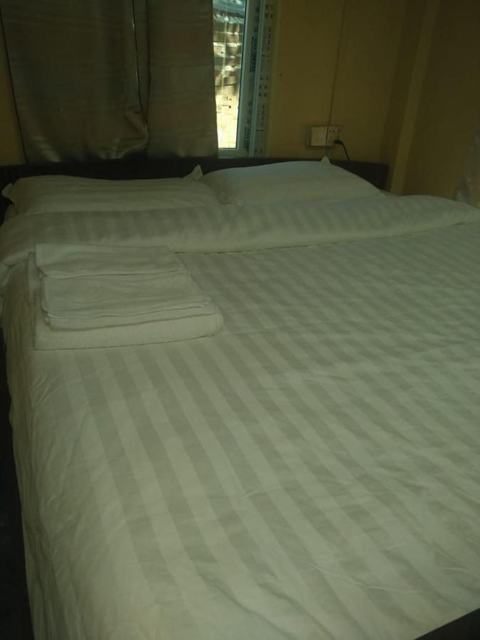 My Family Hostel Nyaung-U Екстериор снимка