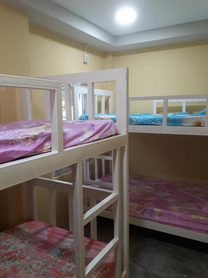 My Family Hostel Nyaung-U Екстериор снимка
